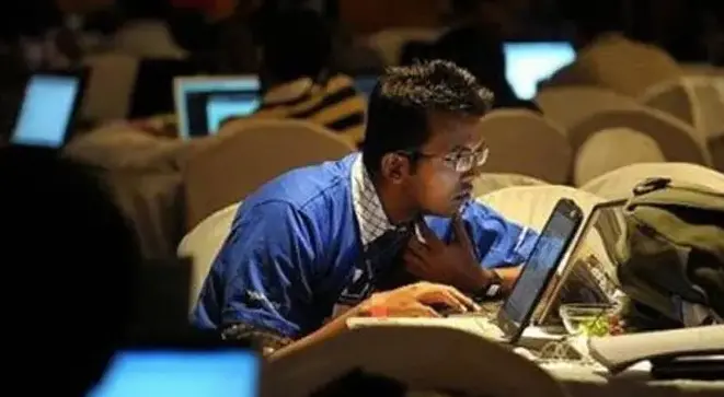 印度悖論:3500萬“潤”向全球,卻對世界關上門