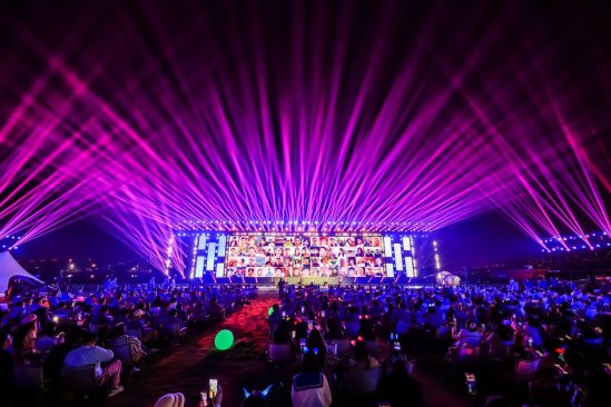 長安馬自達2025粉絲盛典盛大開幕 400萬中國用戶共啟品牌新程 長安馬自達2025粉絲盛典盛大開幕 400萬中國用戶共啟品牌新程